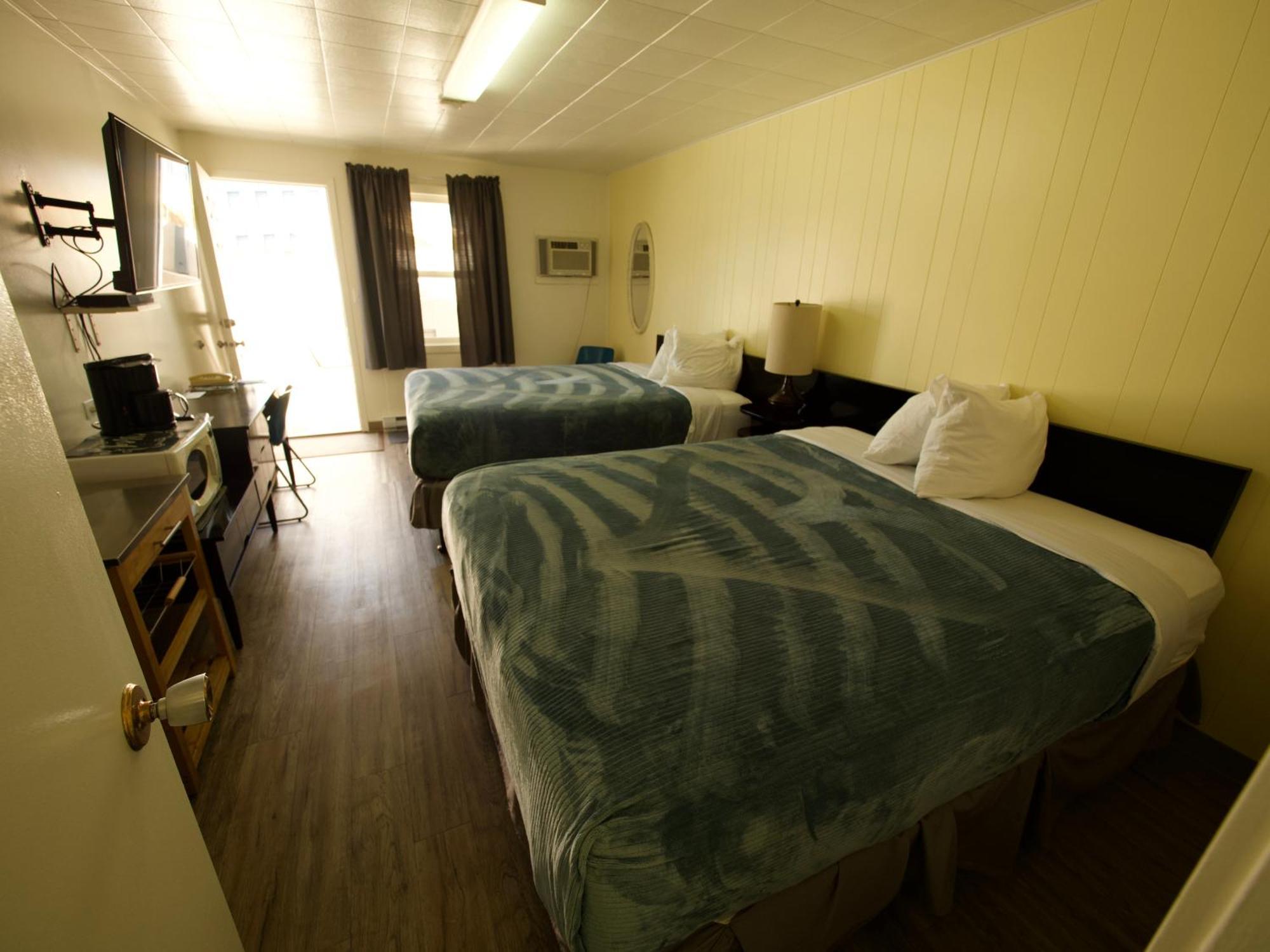 Creston Valley Motel Ngoại thất bức ảnh